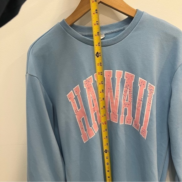 shein Hawaii eggshell blue sweatshirt like new - Picture 3 of 7